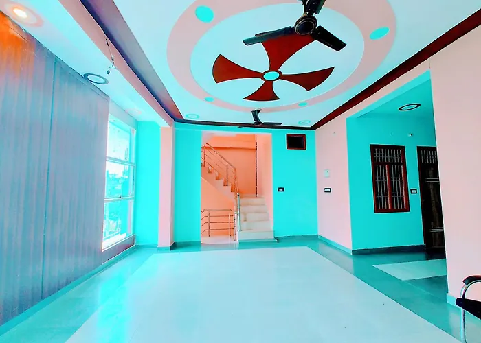 Hotel Raghukul Ayodhya