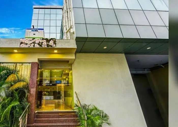 Hotel Titanium Tower Madrás