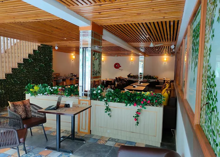 Hotel Rose Dale Bhowali