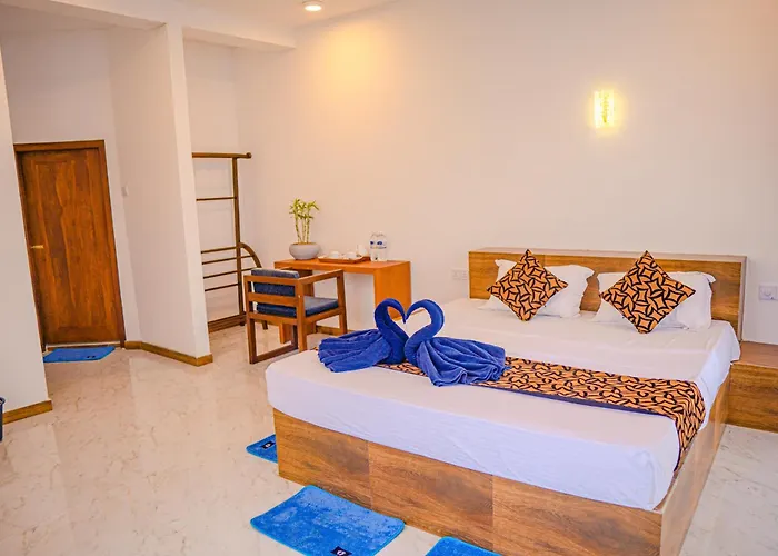 Cool Beach Hotel Hikkaduwa