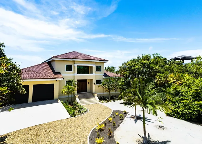 Naia Resort And Spa Placencia