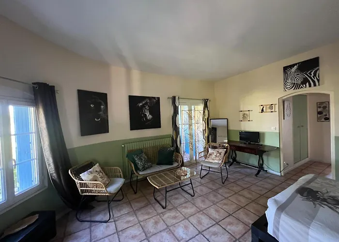 Bastide Du Bonheur Saint Donat Bed & Breakfast Gréoux-les-Bains