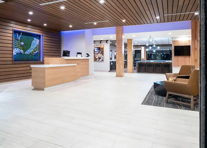 Fairfield Inn & Suites By Marriott Corinth South Denton Area