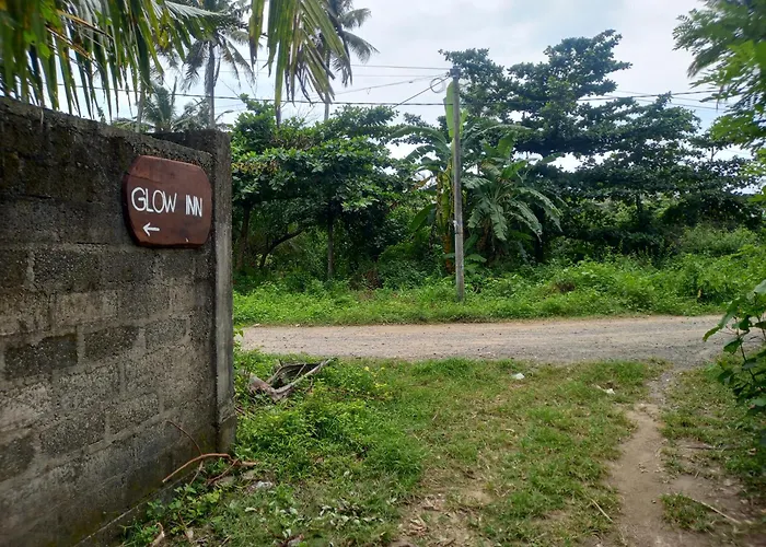 Glow Inn Matara
