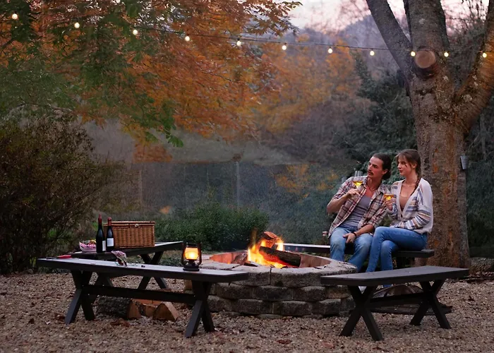 Outland Chalet & Suites Great Smoky Mountains Whittier