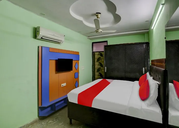 Hotel O Golden Key Inn Delhi 