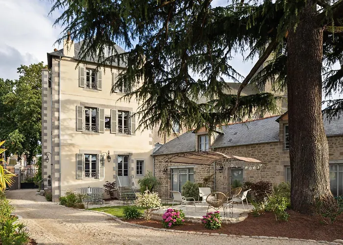 Clos du Cèdre - Chambres d'Hôtes d'Exception, Luxury B&B à Dinan