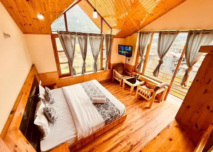 The Rohtang Chalet Manali 