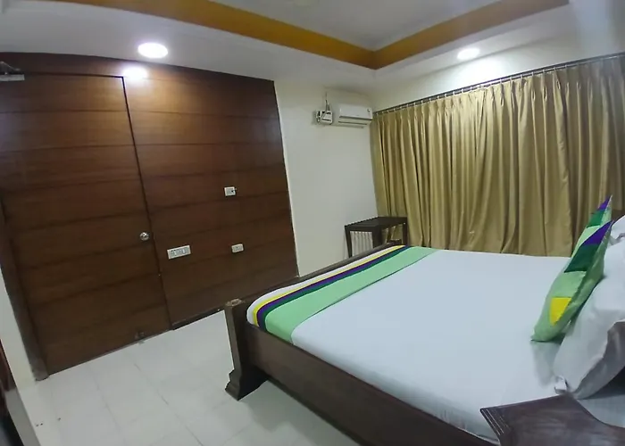 Blossoms Room Alekhya Residency- Lakdikapul Hyderabad