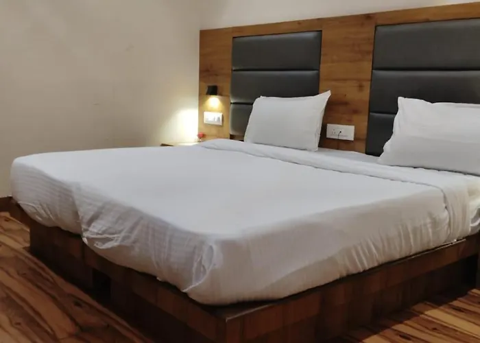 Hotel Hoxton Mumbai
