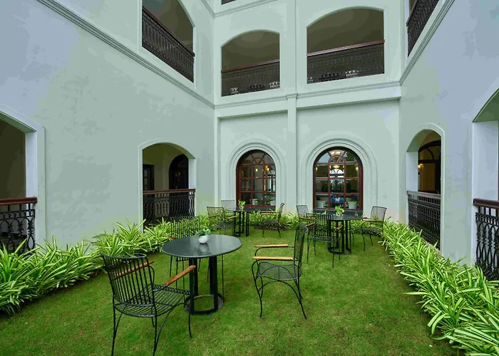 The Old Court House By Abad Hotel Kochi