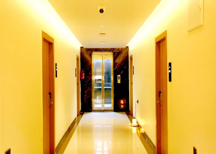 Oak Business Hotel Hyderabad