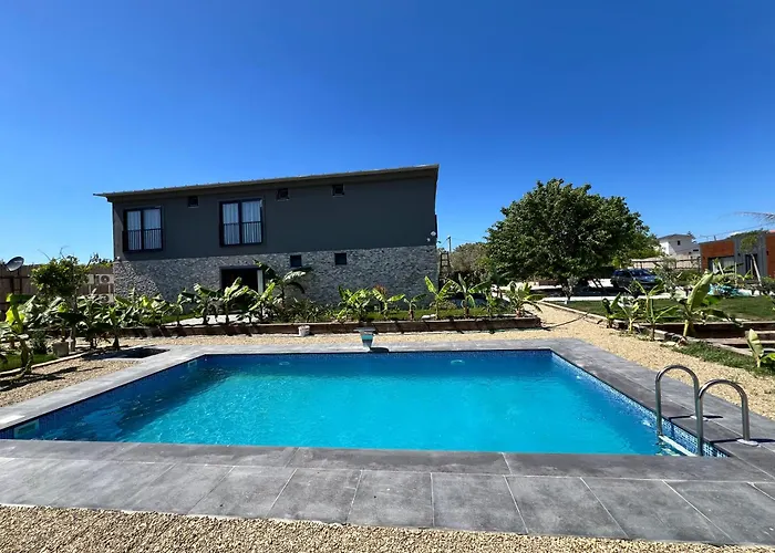 Aden Garden Otel Çeşme