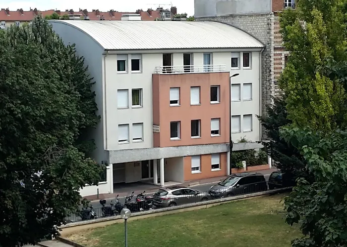 Residence Erasmus Malakoff