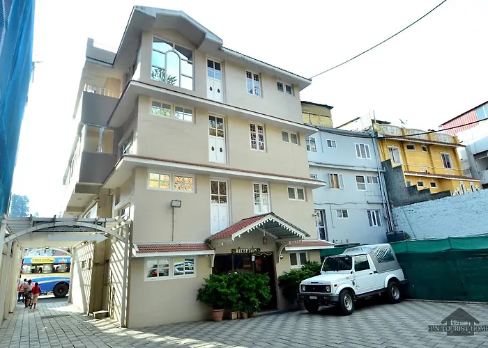 Bn Tourist Home Ooty