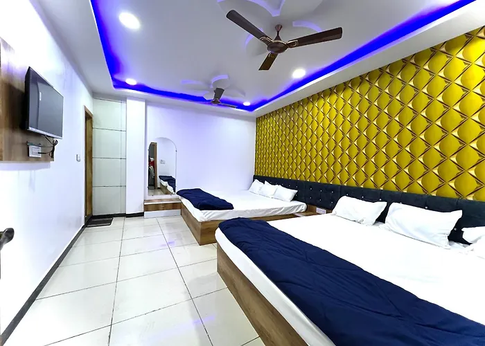 Hotel Chaudhary Palace Ujjain