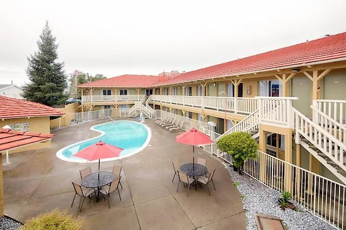 Guestplace Inn & Suites Redding