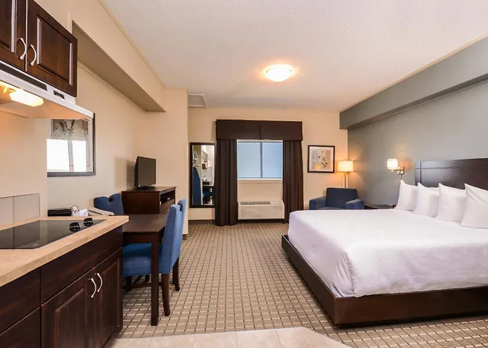 Chateau All Suites Hotel Kindersley