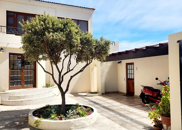 The Tides Bed & Breakfast Simon's Town