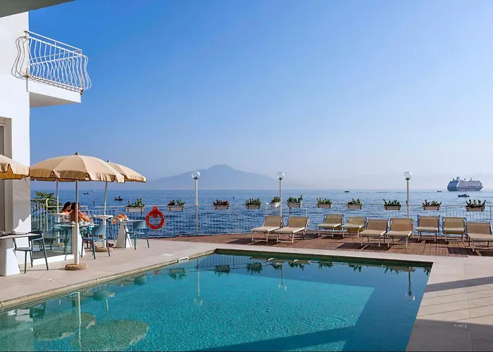 Admiral Hotel Península Sorrentina