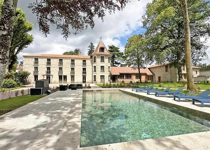 Bed and Breakfast Le manoir des perrieres à Rochechouart