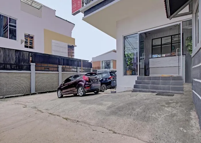 Oyo 90412 My Kost Hotel Palembang