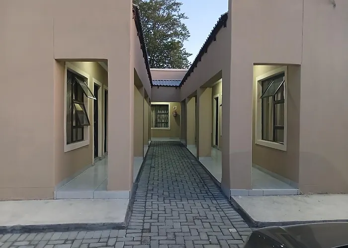 Goldenside Guest House Rustenburg