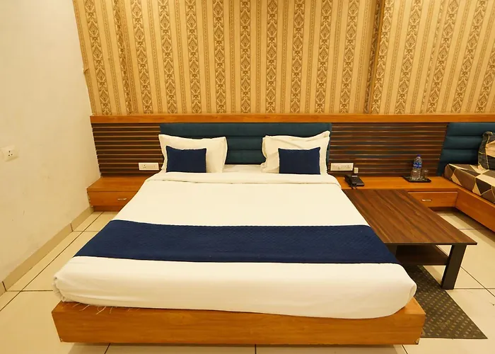 B-Fine Hotel Indore