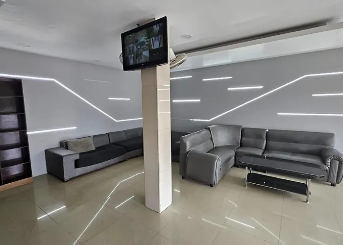 Raj Park Residency Hotel Thiruvallur