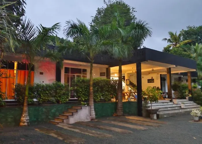 Queen'S Place Unawatuna