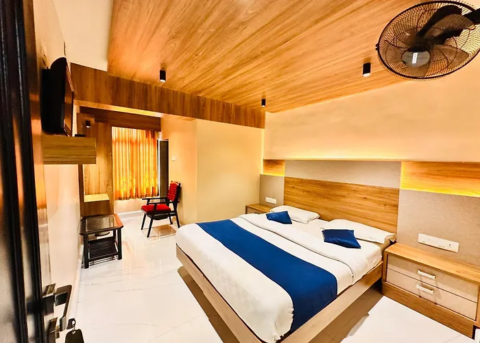 City Palace Hotel Ooty