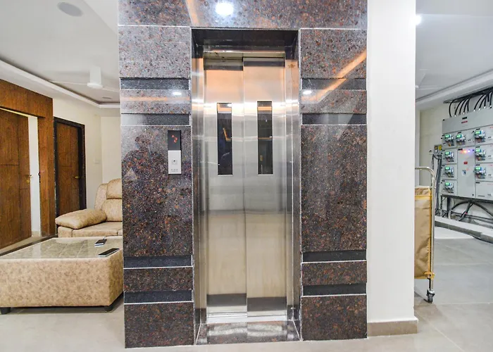 Fabhotel Seri- Nr Kims Hospital, Gachibowli Hyderabad