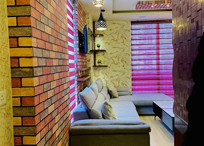 Dolphin Inn & Suites Manhattan Lucknow