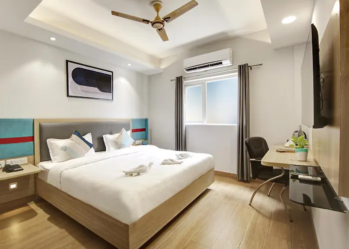 Flxho Cyber One - Hotel And Banquet Cyber City Gurgaon