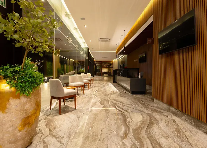 Hotel Noite Business Class Leon