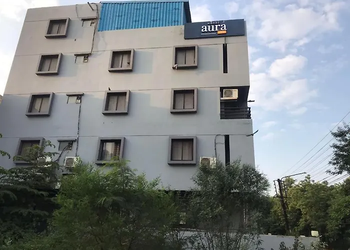 Hotel Aura Inn Indore