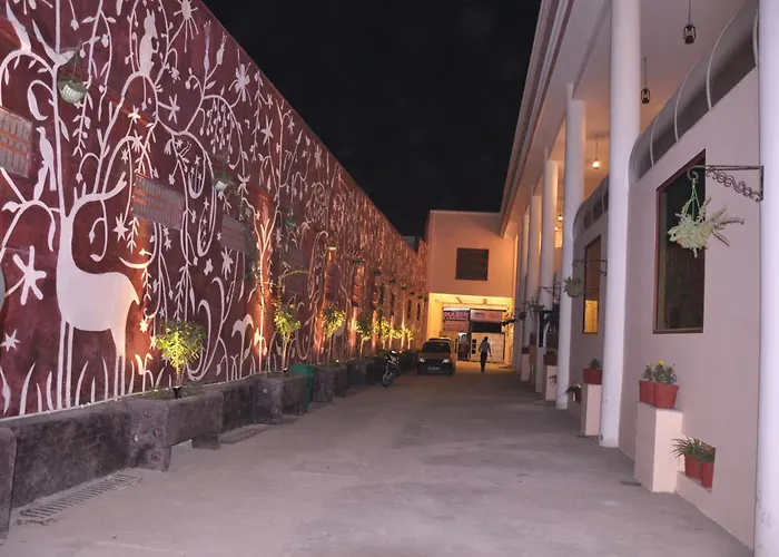Gian Residency Hotel Karnal