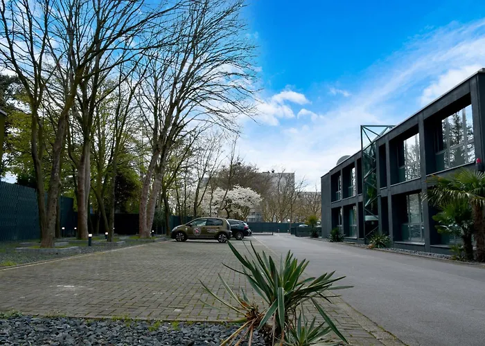 TIBET HOTEL am Airport Düsseldorf-Ratingen