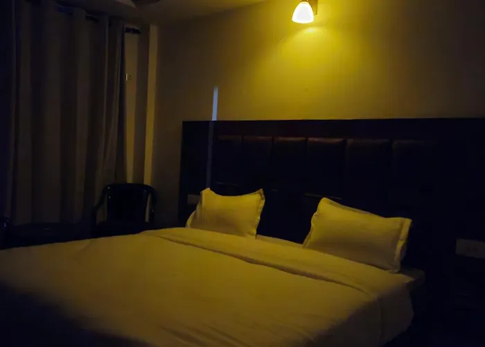 Hotel And Motel Annapurna Bhowali