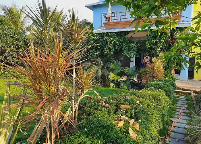 Riverview Farmhouse - Resort & Farmstay Durg