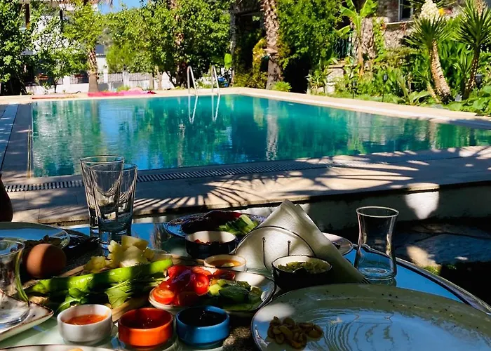 Urla Bella Otel