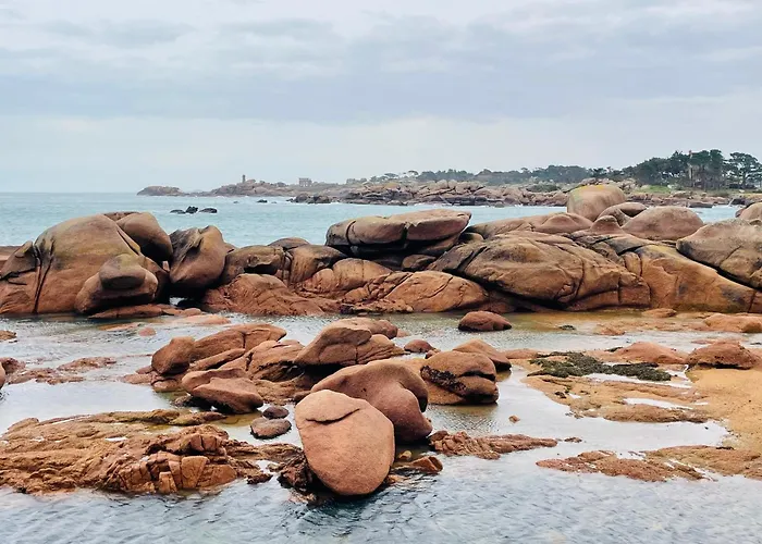 Hotel Les Costans, The Originals Relais Perros-Guirec