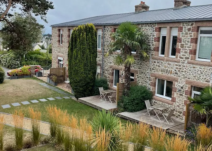 Hotel Les Costans, The Originals Relais Perros-Guirec