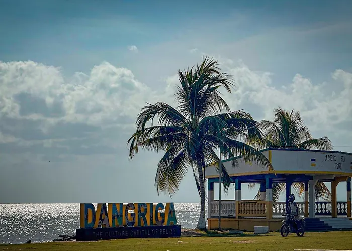 Bonefish Hotel Dangriga