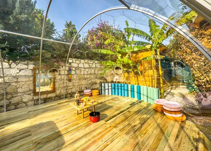 Banana Alacati Food & Stay - Adults Only Ciftlikkoyu