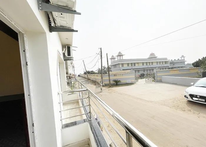 Hotel Seven Inn Puri