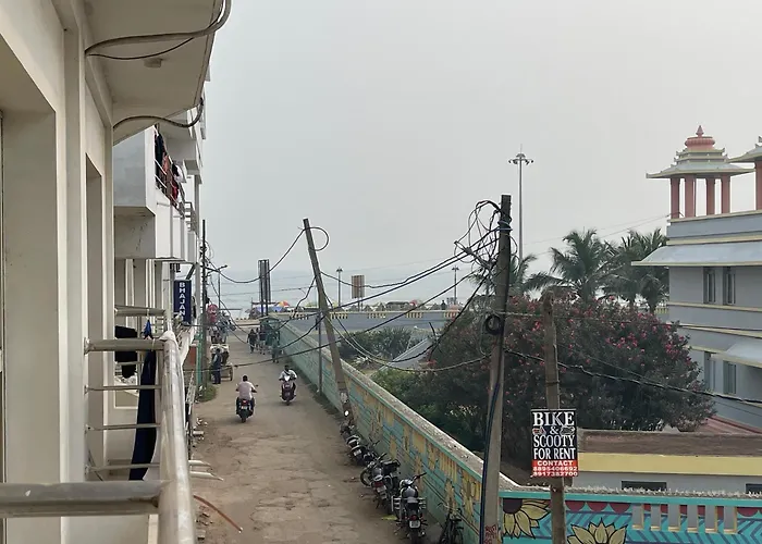 Hotel Seven Inn Puri
