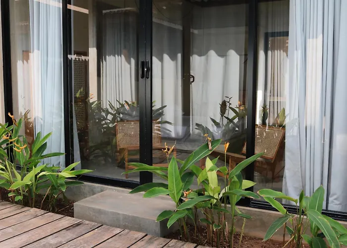 Hotel Swell Shacks Matara