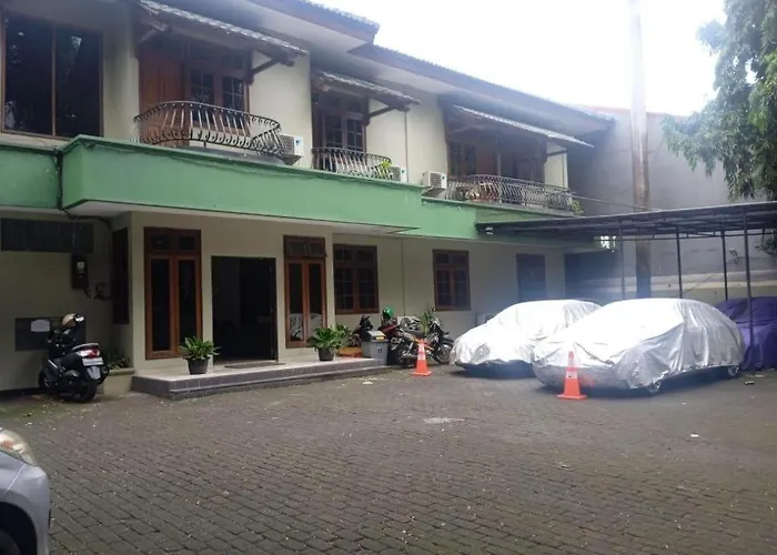 Dekuningan House Managed By Avalon Hotel Jakarta