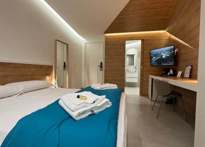 Space Tower Rooms Naples